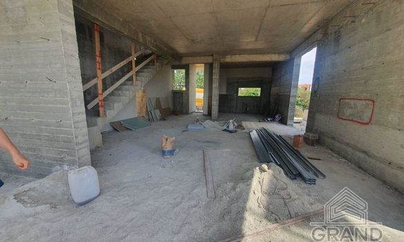 220 m2 - N23587 - photo-8