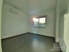 240 m2 - N27780 - photo-12