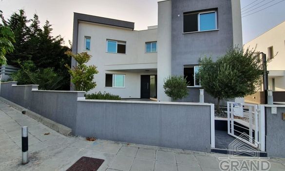 240 m2 - N27780 - photo-16