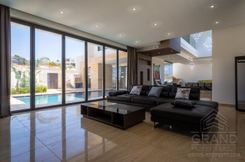 500 m2 - 09653 - photo-4