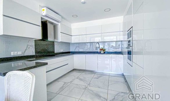 350 m2 - 2302 - photo-5