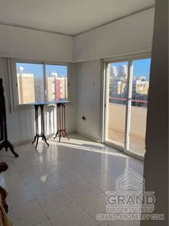 250 m2 - 3714 - photo-3