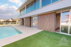 275 m2 - 3899 - photo-4