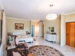 450 m2 - 3940 - photo-4