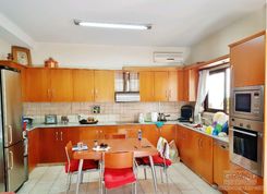 205 m2 - 3941 - photo-3