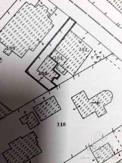 250 m2 - 4132 - photo-2