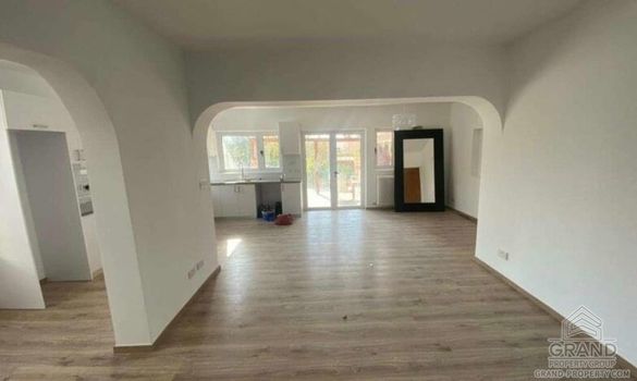 100 m2 - 6177 - photo-3