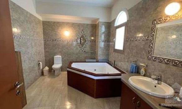 430 m2 - 6702 - photo-8