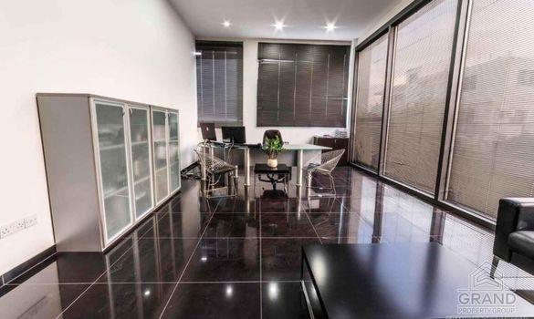 400 m2 - 7151 - photo-11