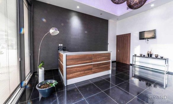 400 m2 - 7151 - photo-13