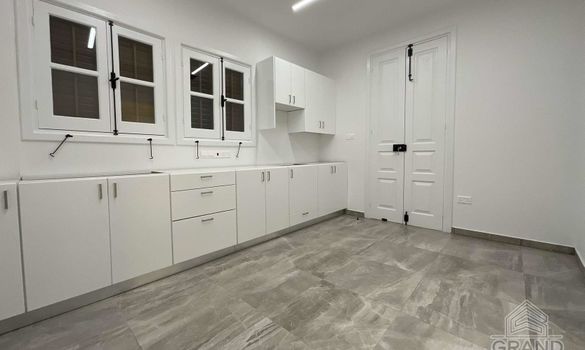 400 m2 - 7165 - photo-8