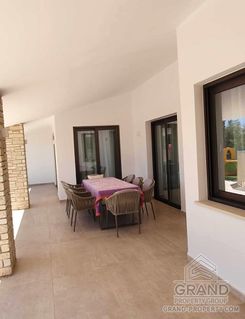 600 m2 - 7368 - photo-9
