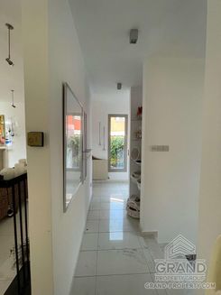 200 m2 - 7380 - photo-7
