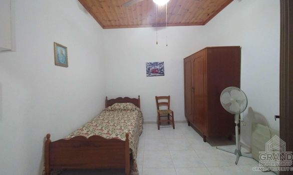 200 m2 - 7389 - photo-3