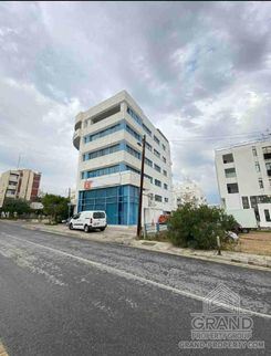 400 m2 - 7771 - photo-2