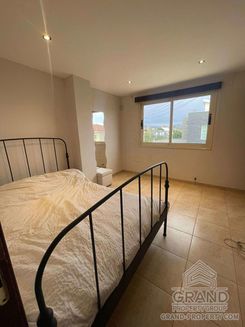 442 m2 - 7782 - photo-2