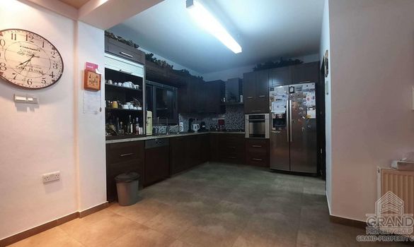 232 m2 - 7978 - photo-3