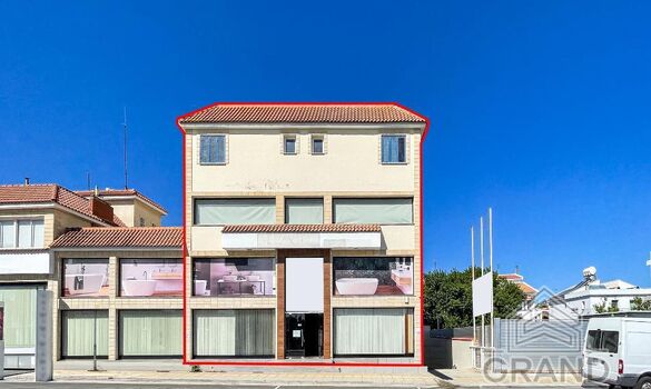 Mixed-use building - G5730 - photo-61