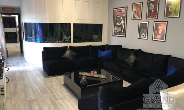 376.00 m2 - 4242 - photo-12