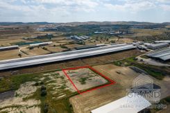 Field - G8881 - photo-6