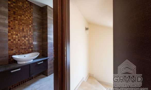 House - G9029 - photo-4