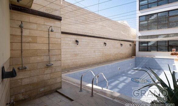 Plot - G8745 - photo-17