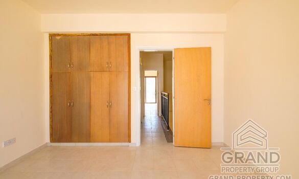 2 bedroom maisonette - G9725 - photo-13