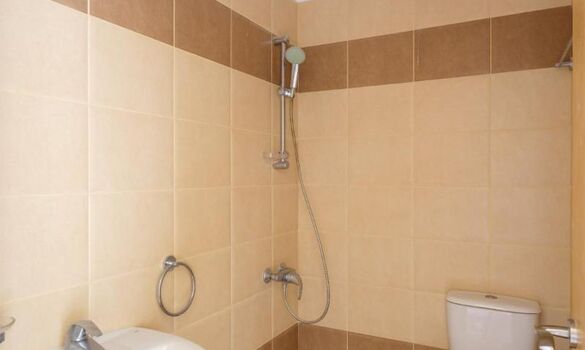 2 bedroom maisonette - G9725 - photo-15