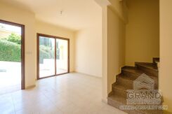 2 bedroom maisonette - G9725 - photo-5