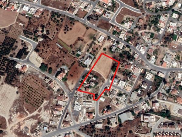  Land in Larnaca
