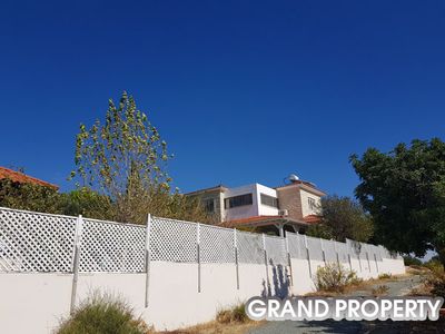 170 m2 -08101