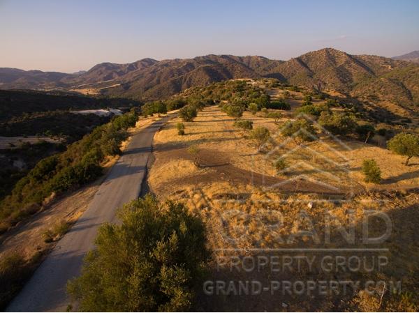  Land in Larnaca