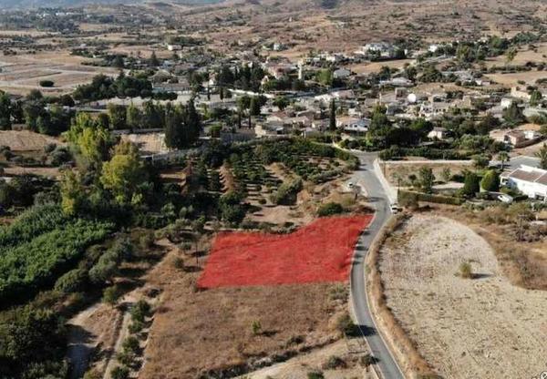  Land in Nicosia