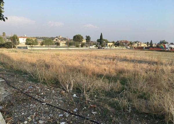  Land in Larnaca