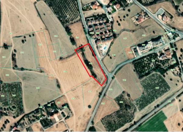 Land in Larnaca