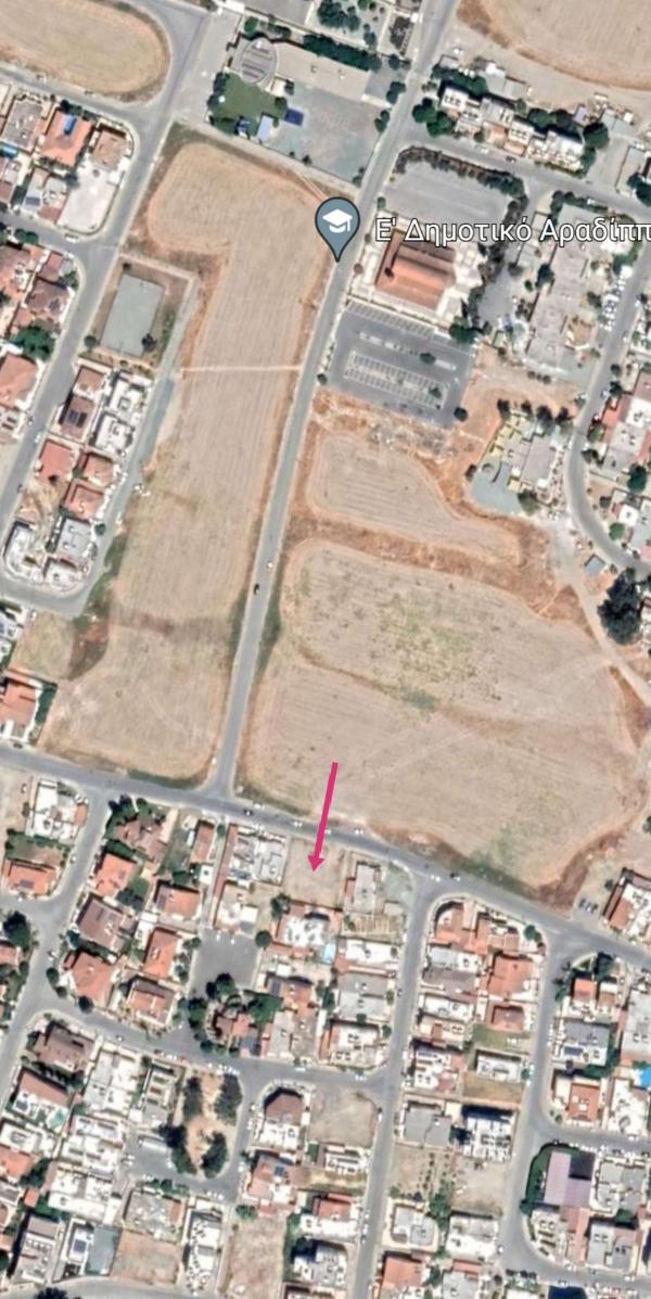  Land in Larnaca