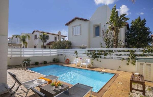  Villa in Protaras