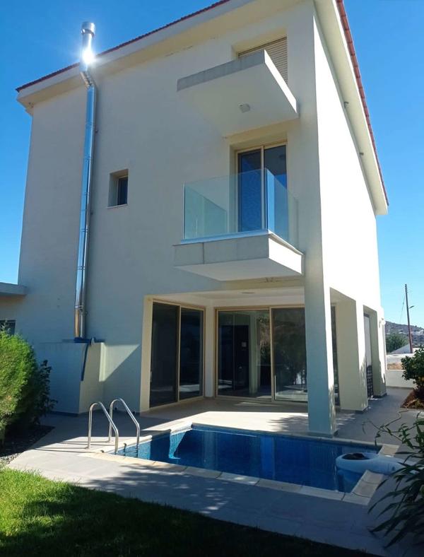 New Townhouse in Limassol