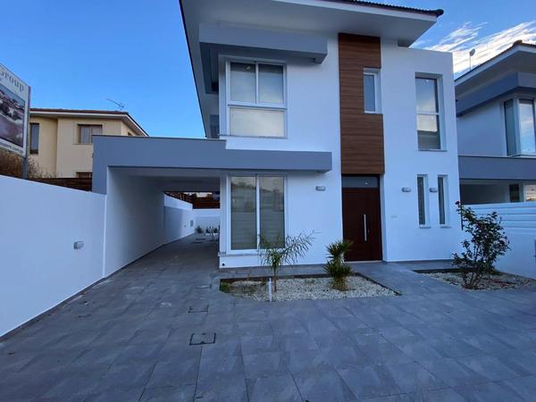 New Villa in Larnaca