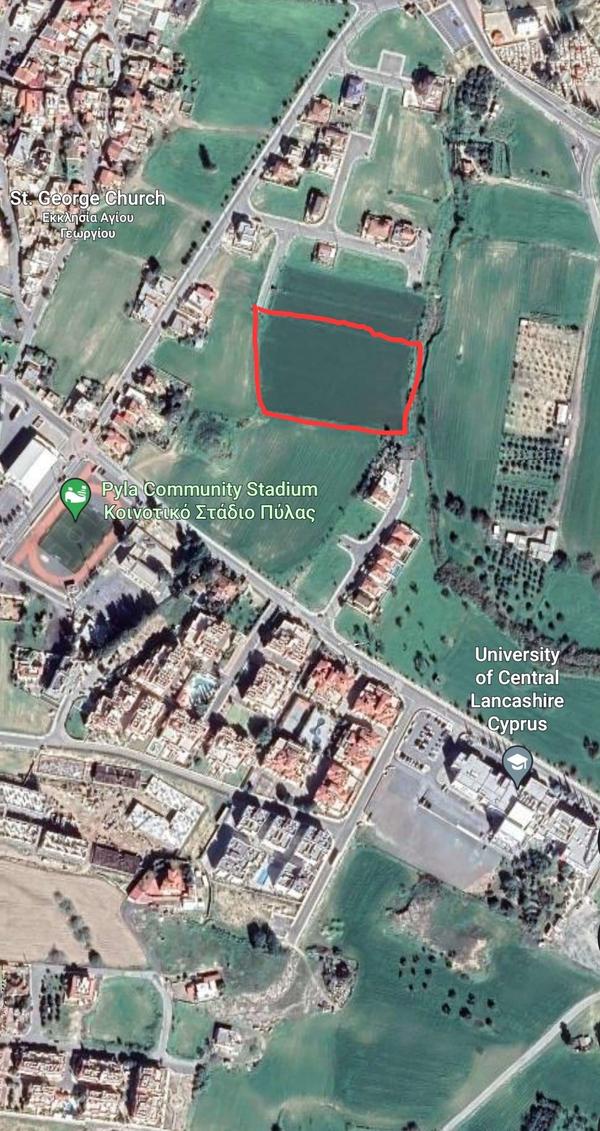  Land in Larnaca