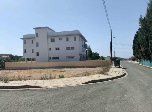  Land in Larnaca