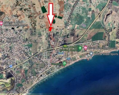  Land in Larnaca