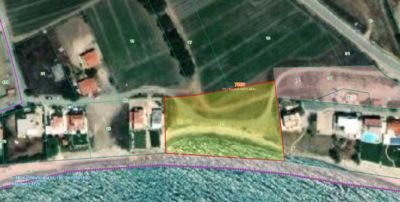  Land in Larnaca