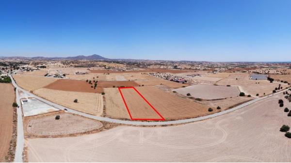  Land in Larnaca