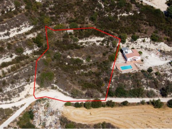  Land in Paphos