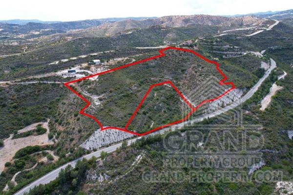  Land in Larnaca