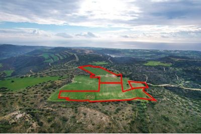  Land in Larnaca