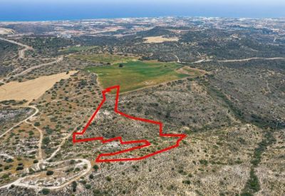  Land in Larnaca