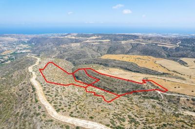  Land in Larnaca